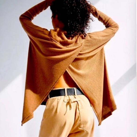 NWT Free People Juicy Long Sleeve Top in Canyon moon Size Medium - Picture 3 of 3